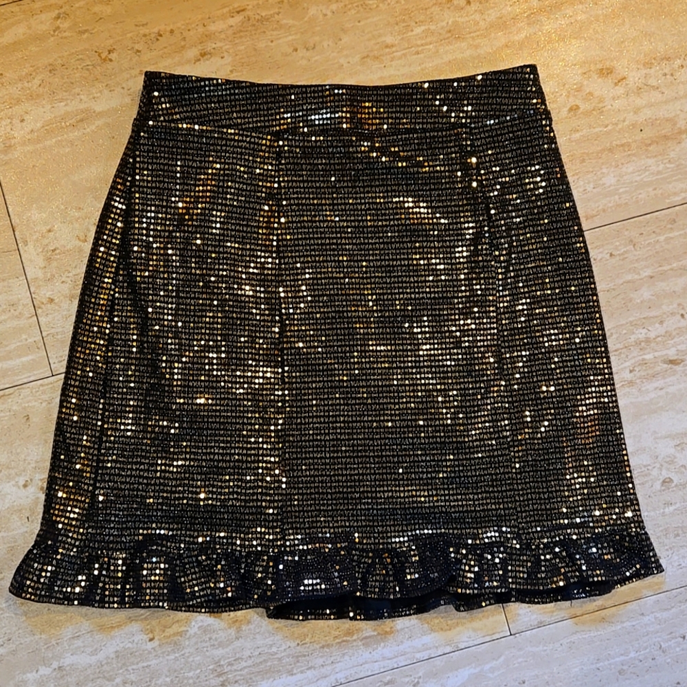 Mi Ami Black/Gold Shimmery Ruffle Skirt